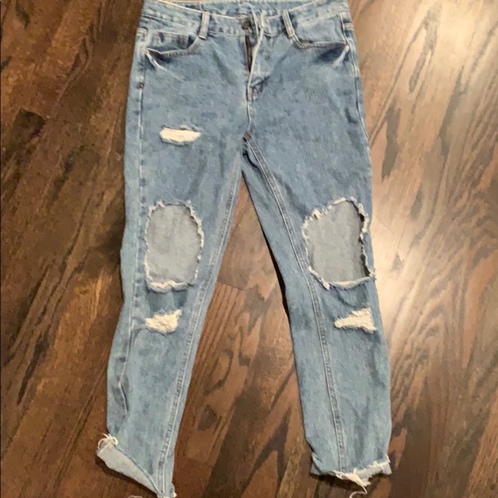 Ripped denim pants